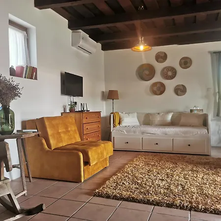 Kelepelo Porta Holiday home Poroszlo